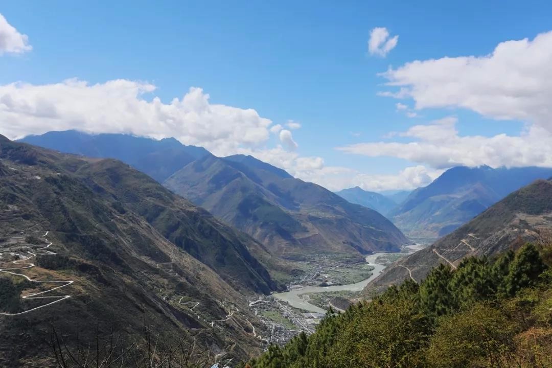 瑞森旅行 | 川藏线+珠峰+阿里，15天深度自驾游